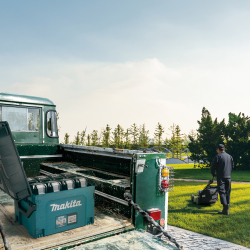 Makita 1914U3-7 8-portowa ładowarka BCC01 XGT 40Vmax LXT 18V  04/25  SUPER PROMOCJA