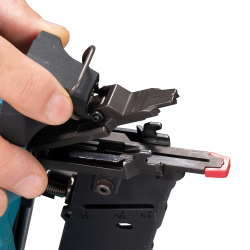 Makita DBN601ZJ Gwoździarka akumulatorowa BLDC 18V 0Ah 16Ga 19-64mm   08/25