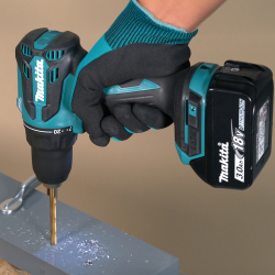Makita DDF490SF1J Wkrętarka BLDC 18V + aku 3,0Ah + MAKPAC  09/25*  SUPER PROMOCJA