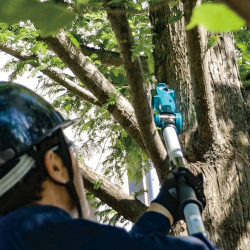 Makita DUA200Z01 Okrzesywarka, piła łańcuchowa na wysięgniku 20cm 18V 0Ah  11/25